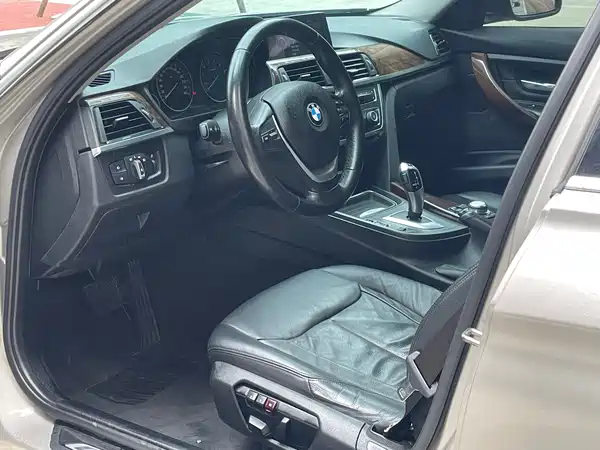 BMW 3 Series 2013