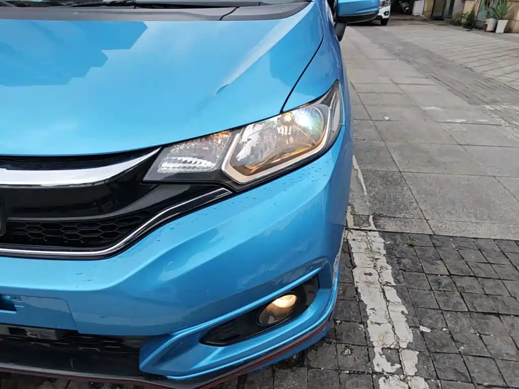Honda Fit 2018 — фото 24