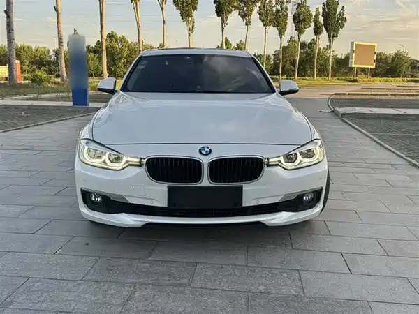 BMW 3 Series 2017