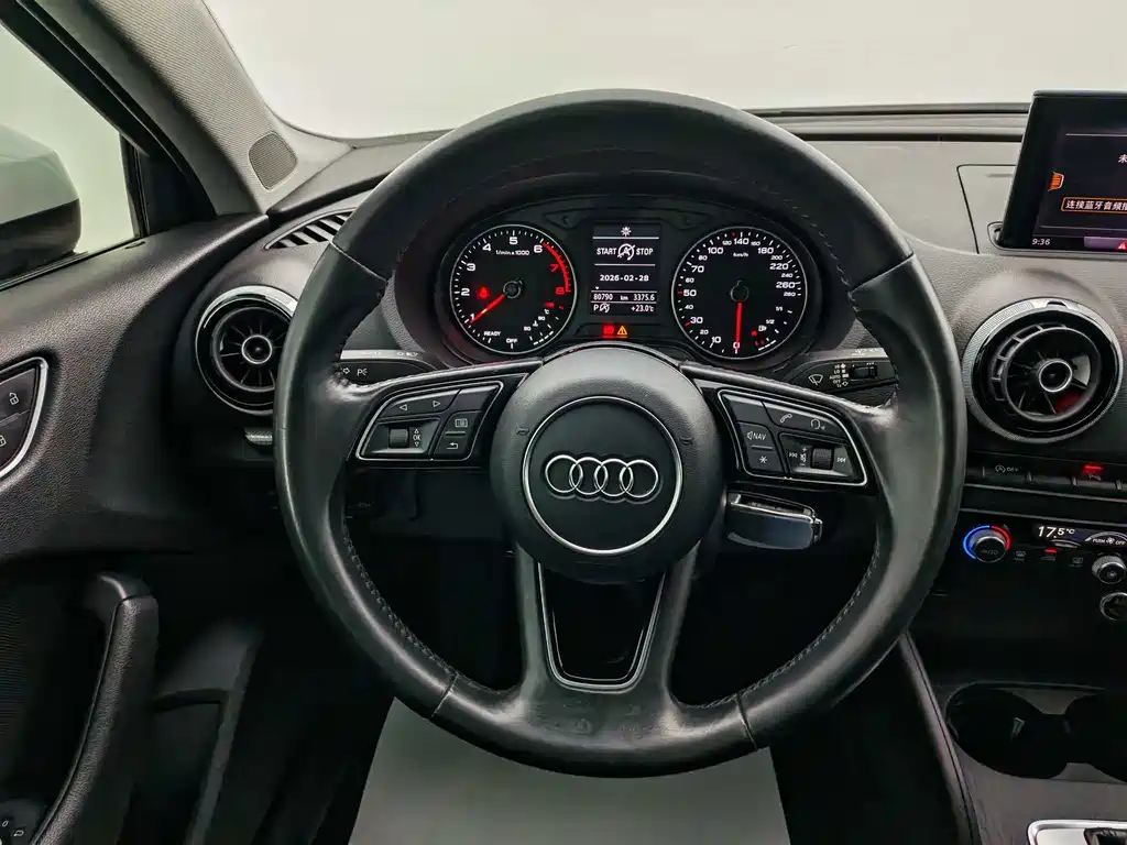 Audi A3 2019 — фото 14