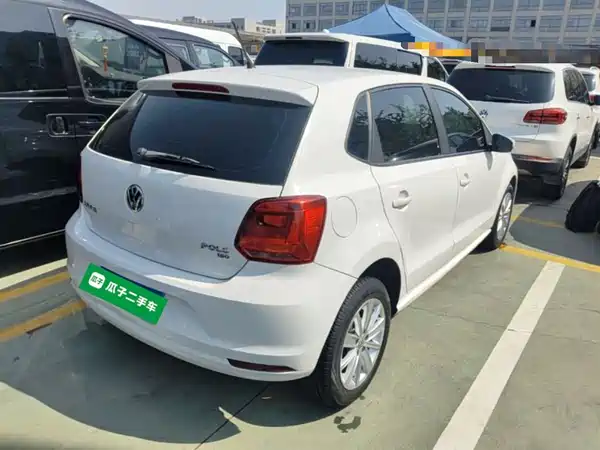 Volkswagen Polo 2016