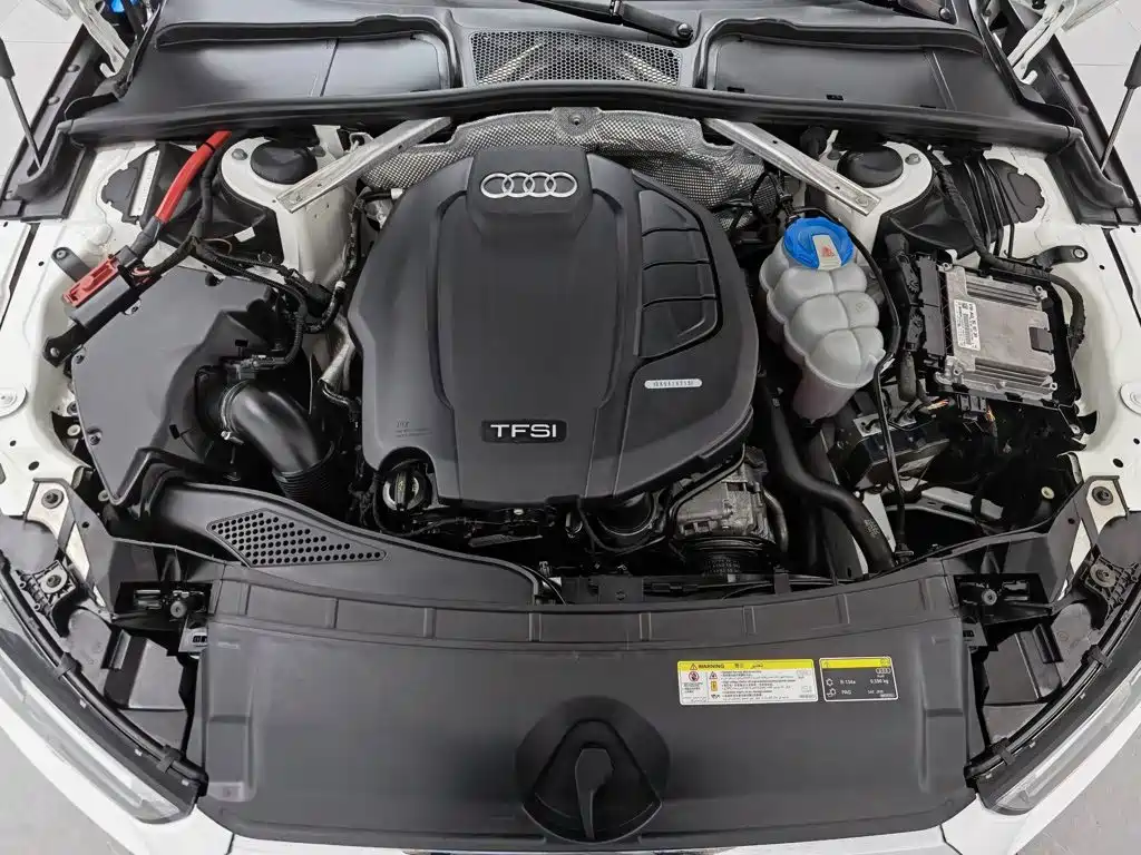 Audi A4L 2019