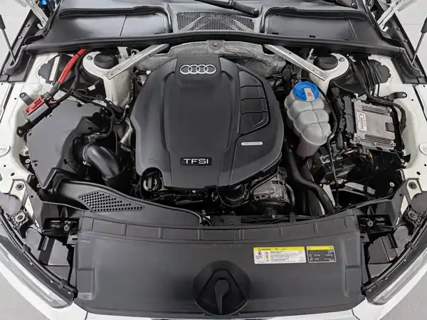 Audi A4L 2019