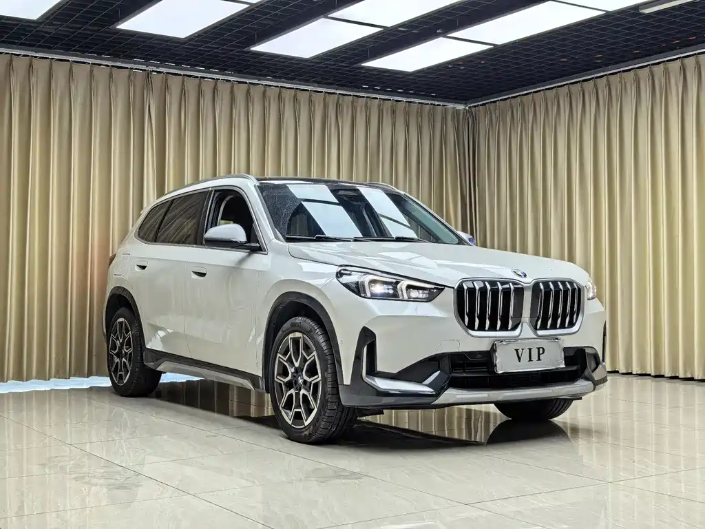 BMW X1 2023 — фото 3