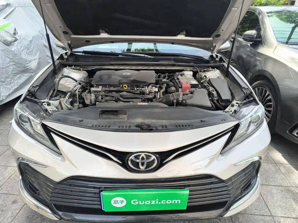 Toyota Camry 2022 — фото 11