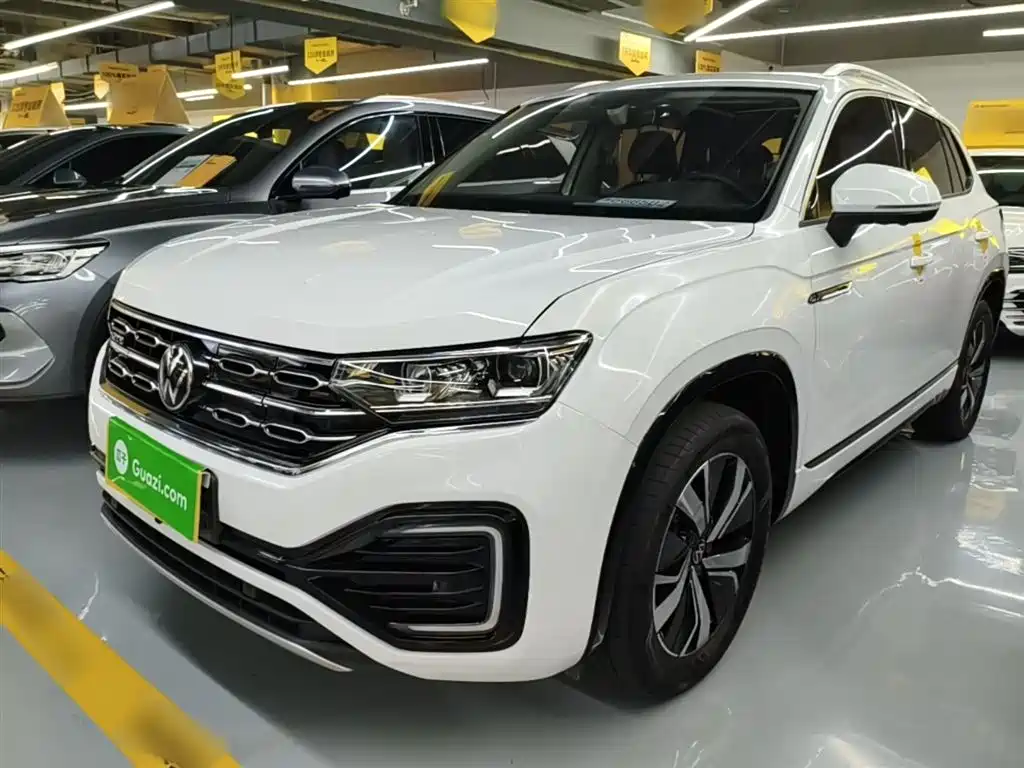 Volkswagen GTE PHEV 2021 — фото 2