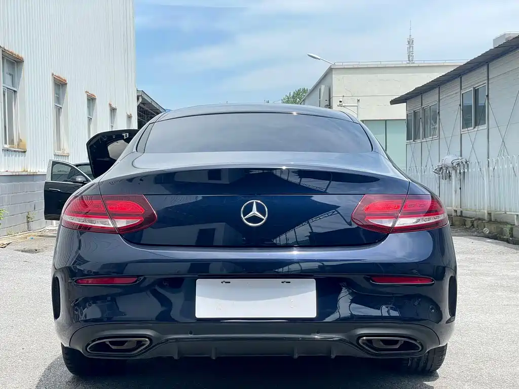 Mercedes-Benz C-Class 2023 — фото 26