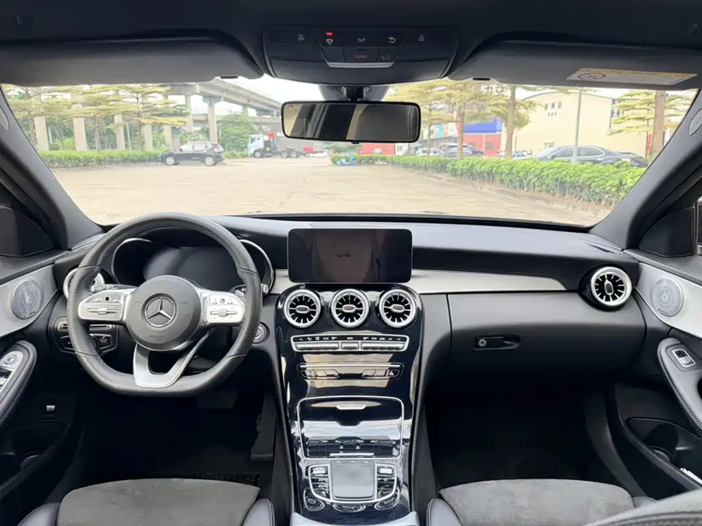 Mercedes-Benz C-Class 2021 — фото 11