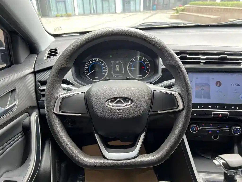 Chery Tiggo 3x 2025 — фото 11