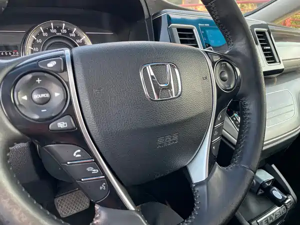 Honda Elysion 2016