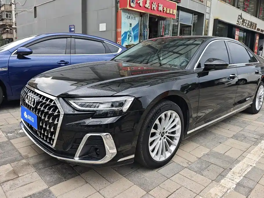 Audi A8 2023