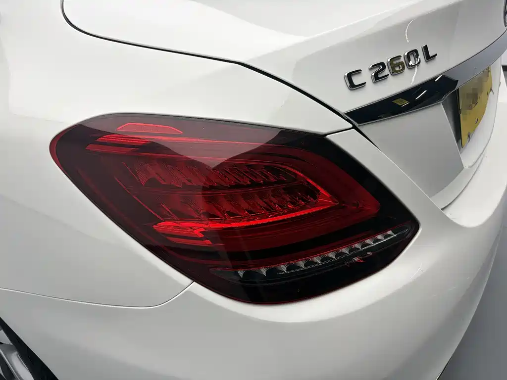 Mercedes-Benz C-Class 2020 — фото 11