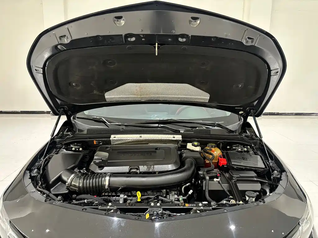 Chevrolet Malibu XL 2021 — фото 17