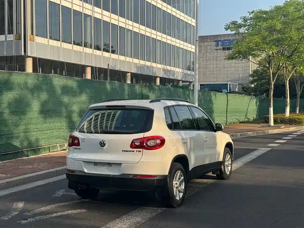 Volkswagen Tiguan 2012
