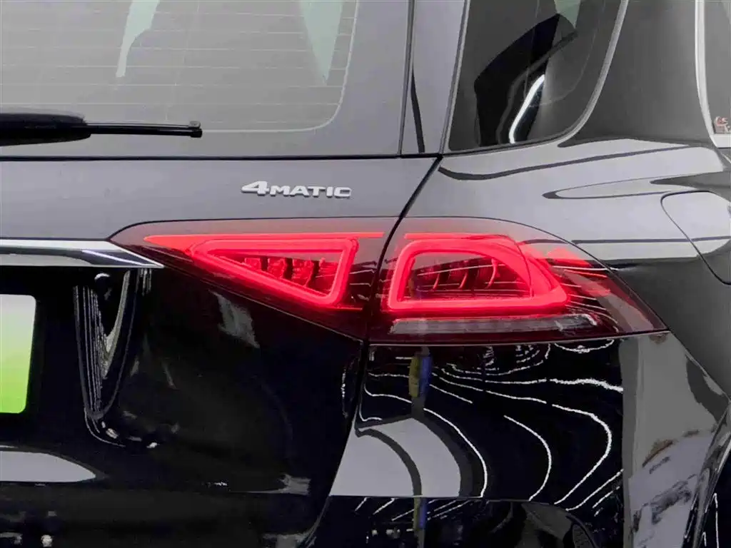 Mercedes-Benz GLE New Energy 2023 — фото 18