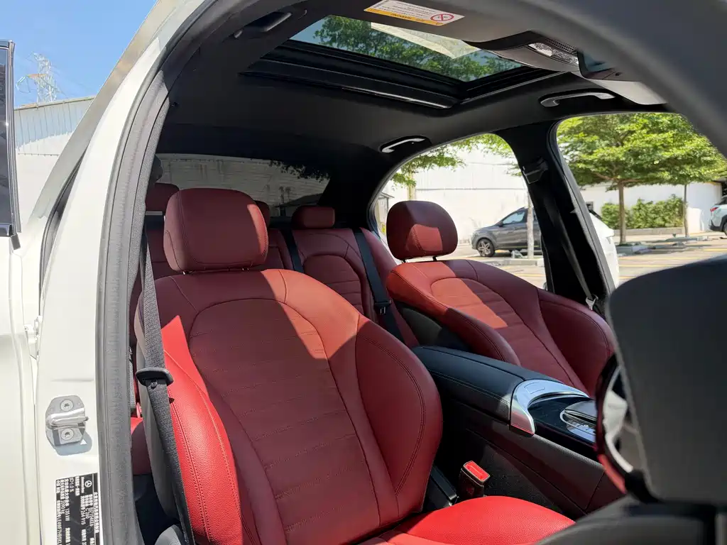 Mercedes-Benz C-Class 2019 — фото 15
