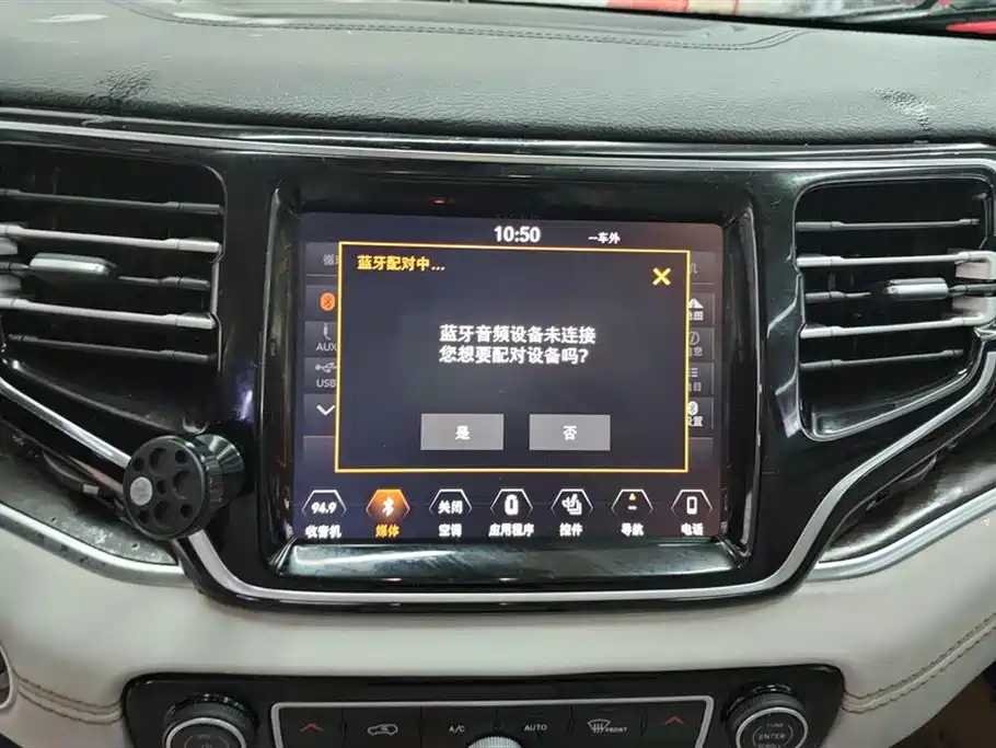Jeep Grand Commander 2019 — фото 13