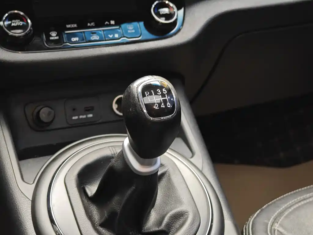 Kia Sportage 2014 — фото 17