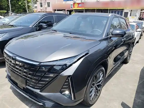 Changan UNI-Z 2025