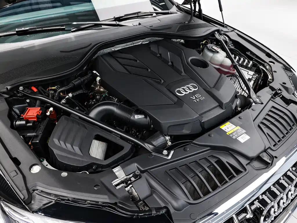 Audi A8 2024 — фото 23