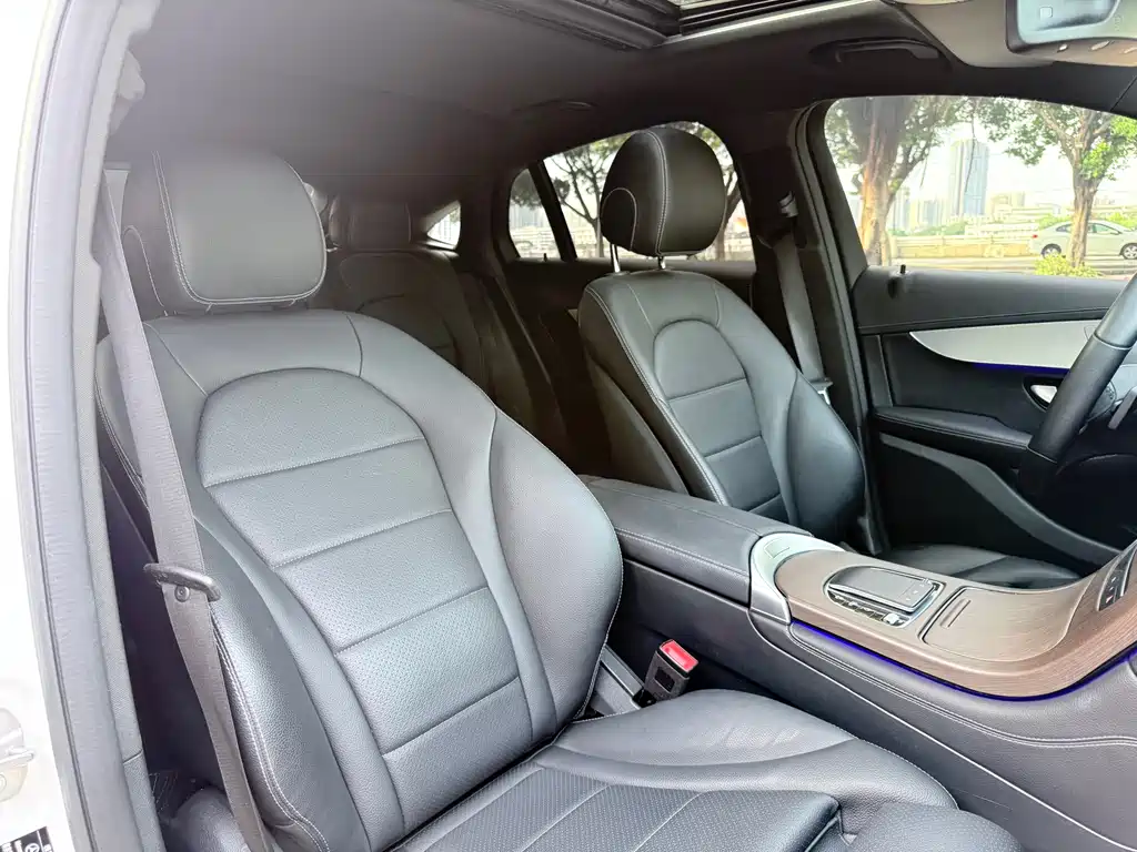 Mercedes-Benz GLC Coupe 2021 — фото 18
