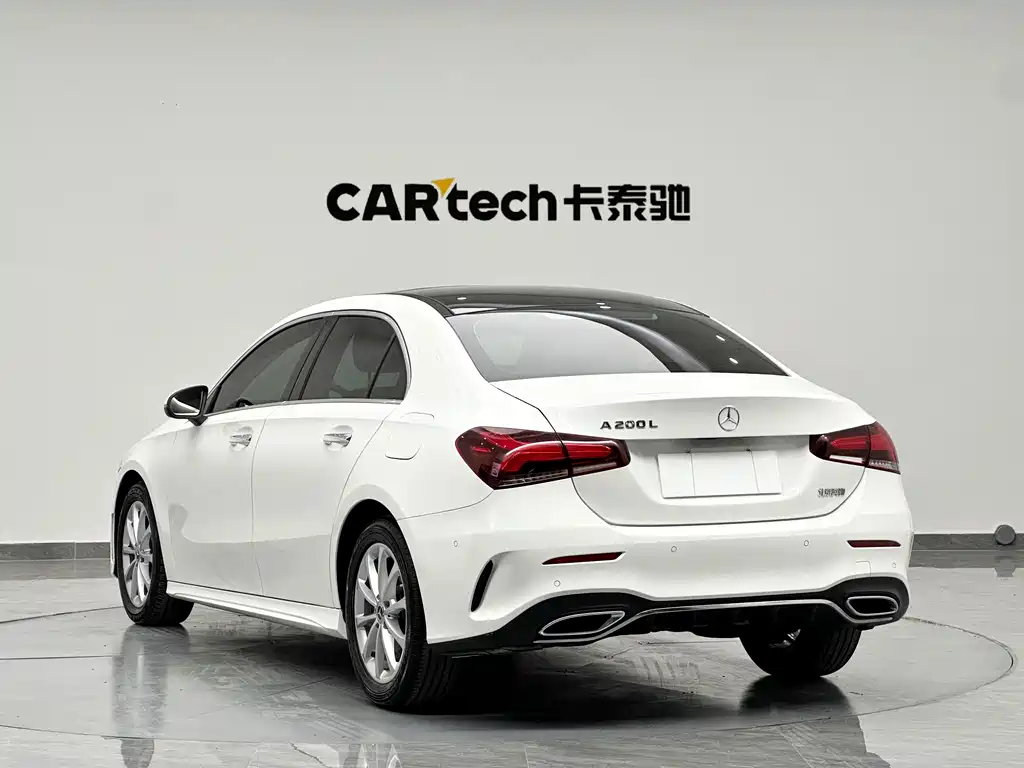 Mercedes-Benz A-Class 2020 — фото 6