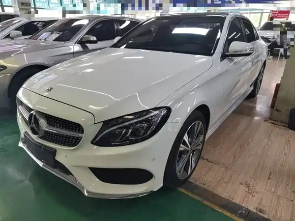Mercedes-Benz C-Class 2018