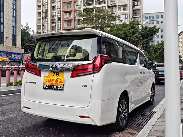 Toyota Alphard 2018