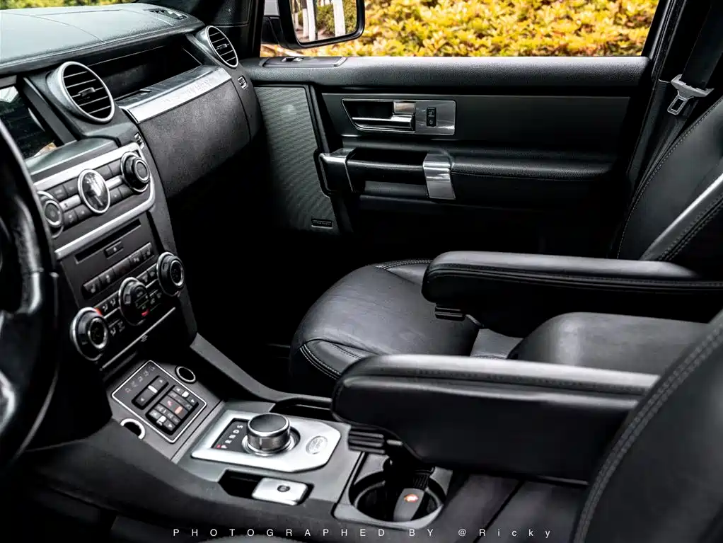 Land Rover Discovery 2013 — фото 7