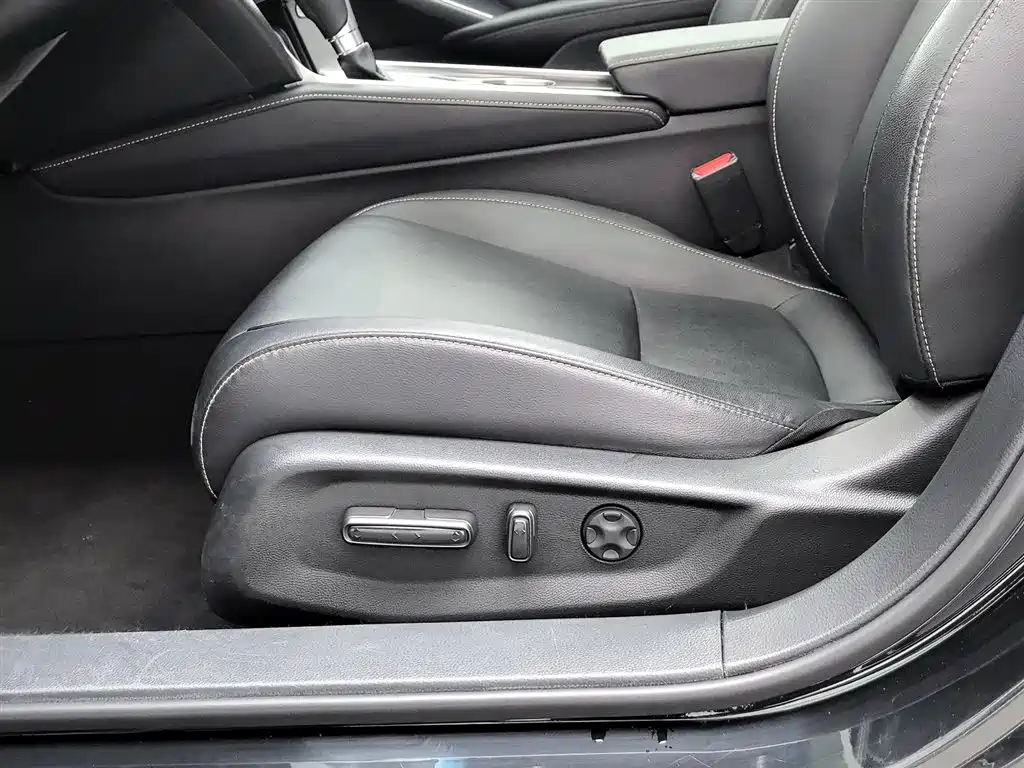 Honda Accord 2023 — фото 20