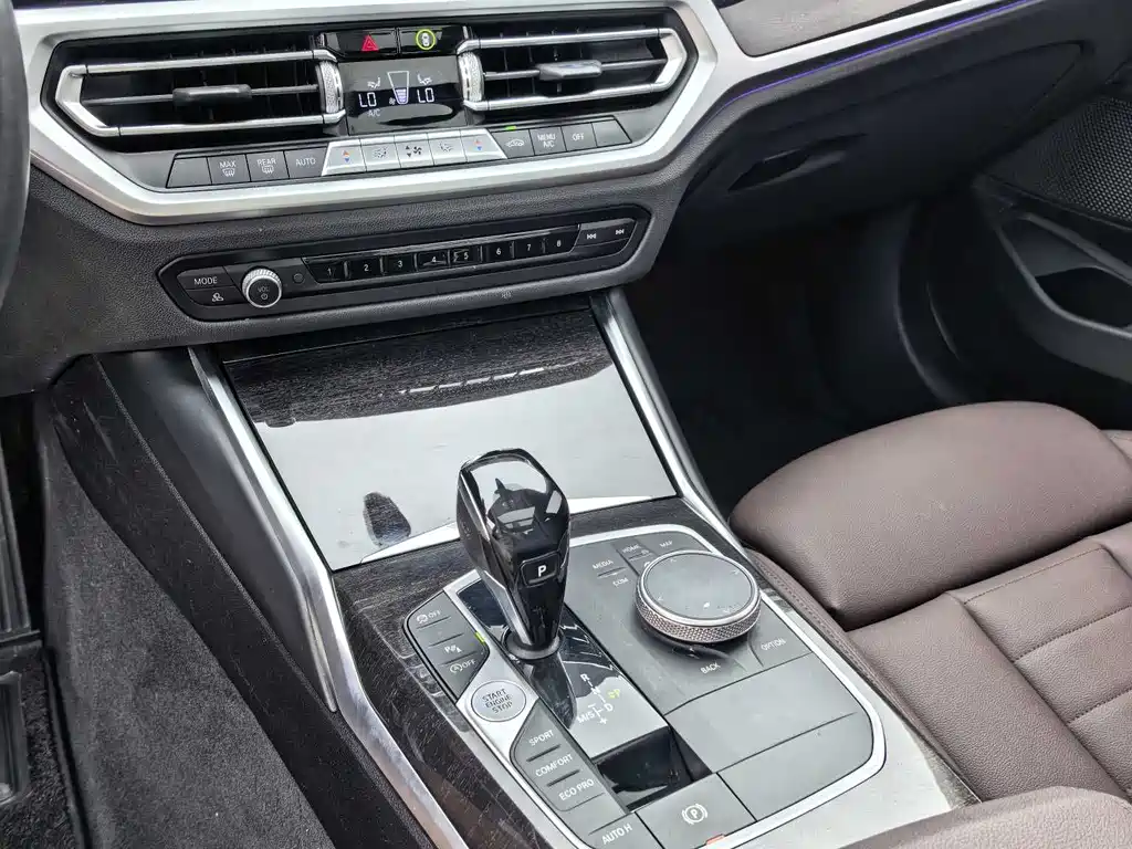 BMW 3 Series 2020 — фото 10