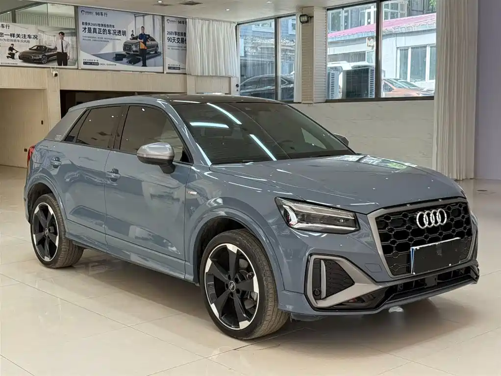 Audi Q2L 2022 — фото 3