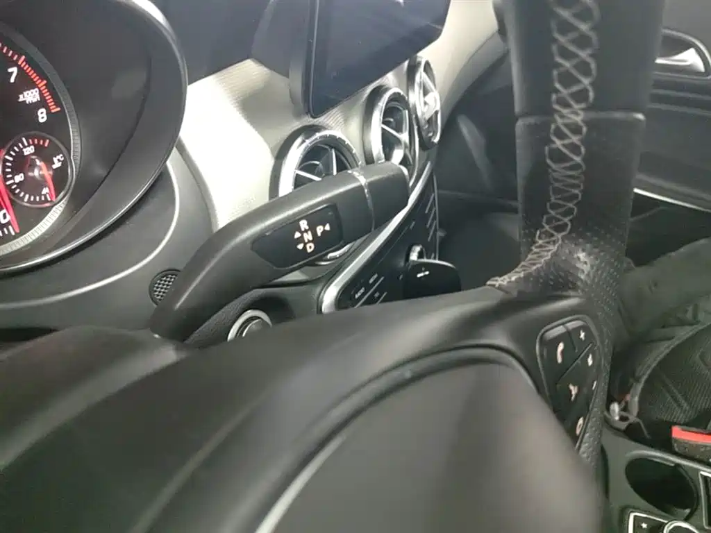 Mercedes-Benz CLA 2018 — фото 14