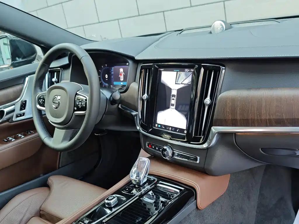 Volvo S90 PHEV 2024 — фото 13