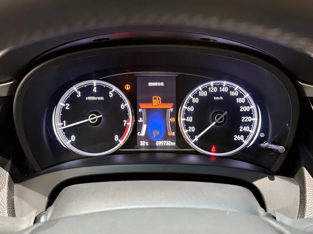 Honda Spirior 2016 — фото 10