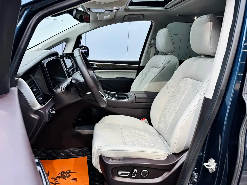 GAC Motor Trumpchi M8 2020 — фото 18