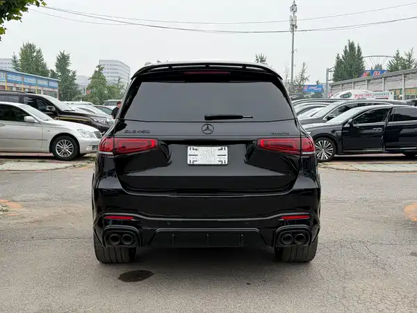 Mercedes-Benz GLS 2022