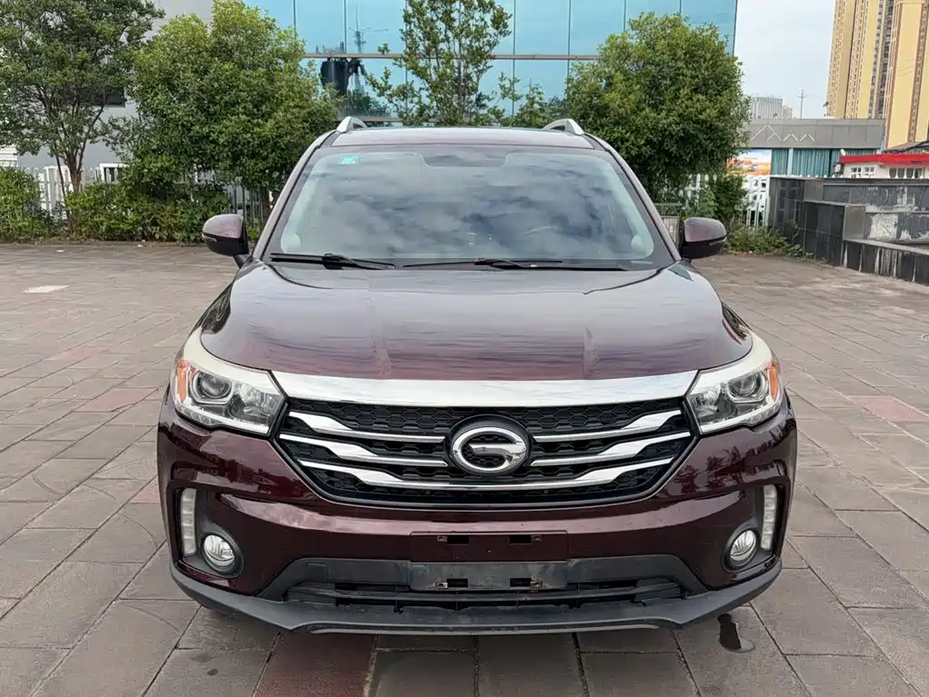 GAC Motor Trumpchi GS4 2016 — фото 3
