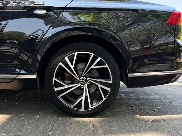Volkswagen Magotan 2021
