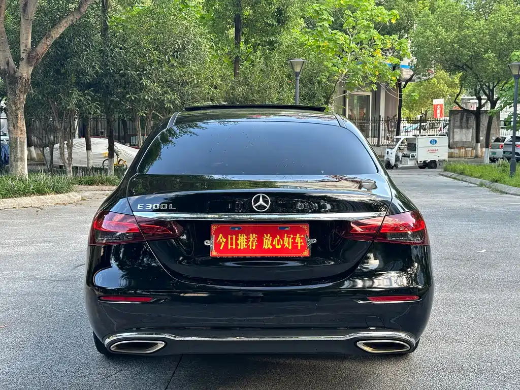 Mercedes-Benz E-Class 2018