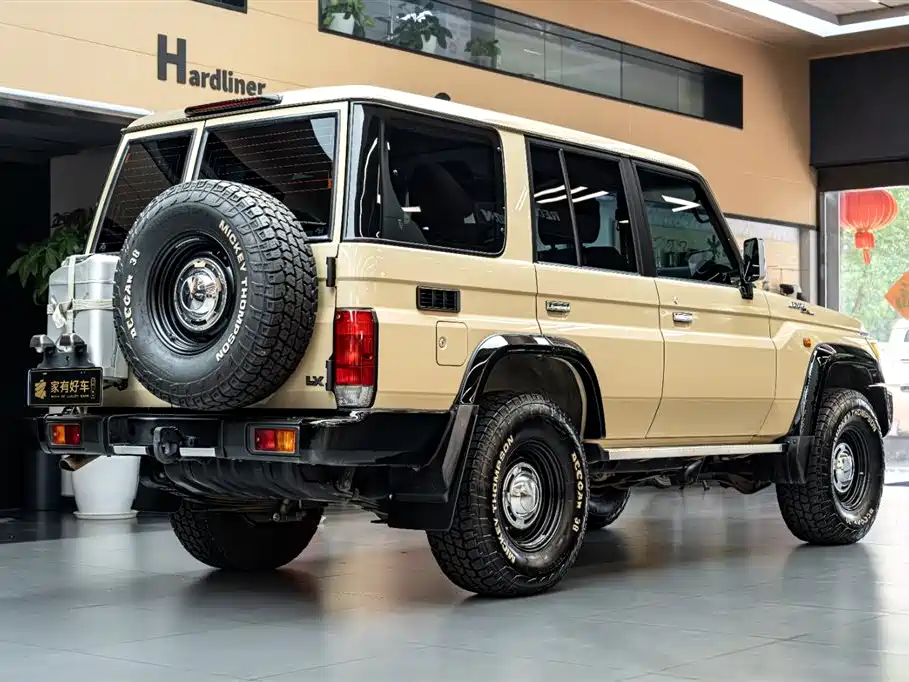 Toyota Land Cruiser 2024 — фото 4