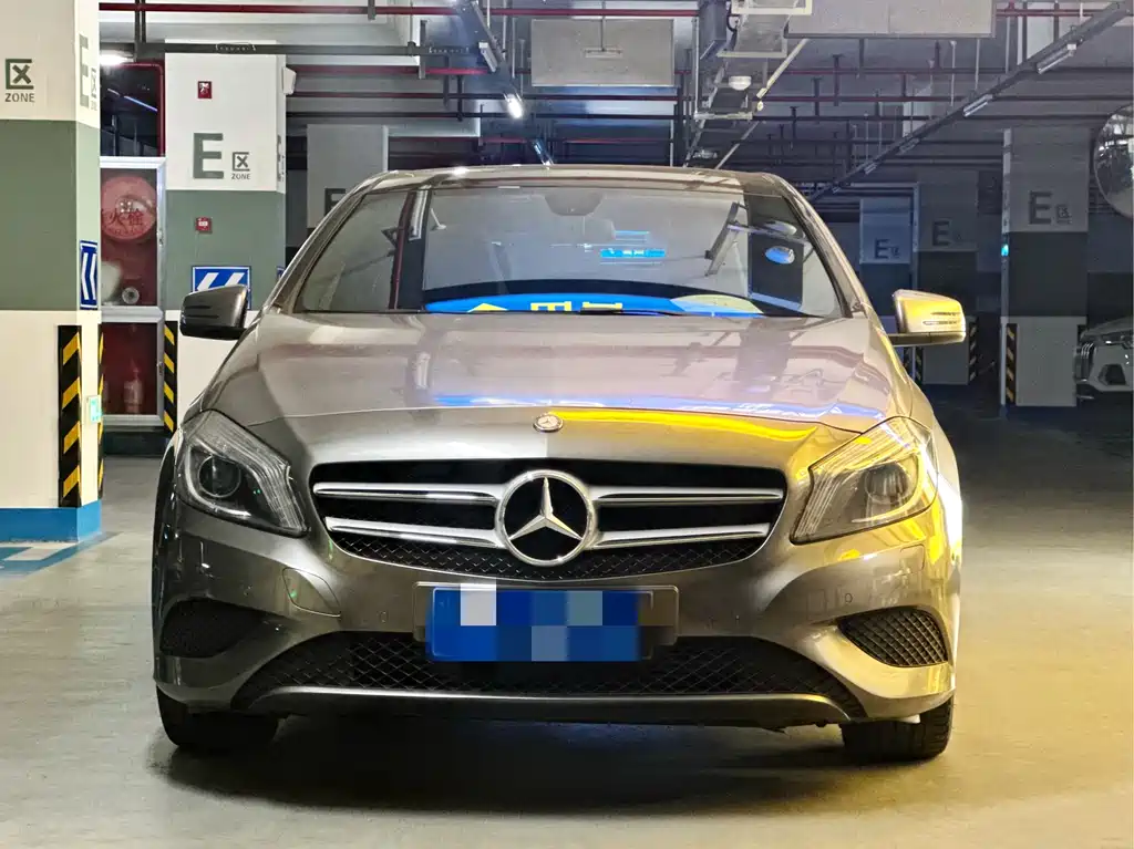 Mercedes-Benz A-Class 2015 — фото 2