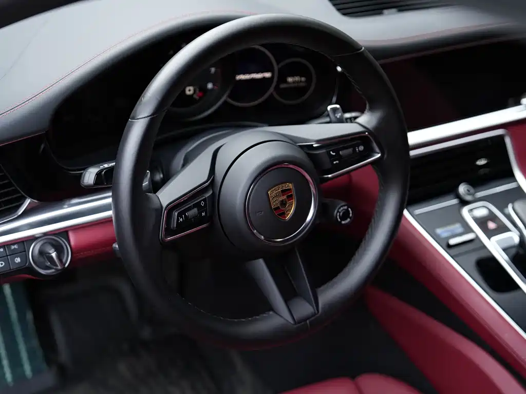 Porsche Panamera 2023 — фото 16