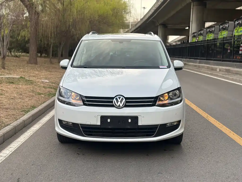 Volkswagen Sharan 2018 — фото 2