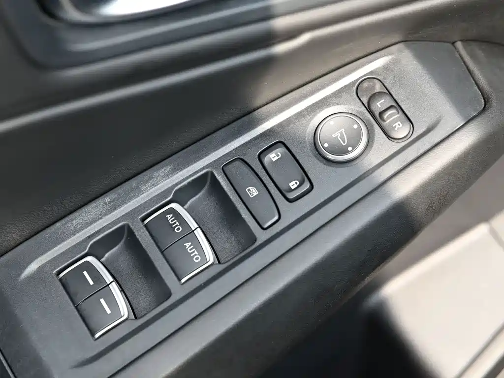 Honda Accord 2024 — фото 11