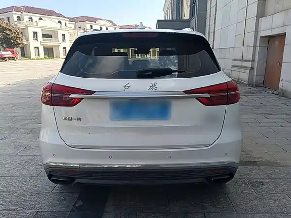 Hongqi HS5 2021