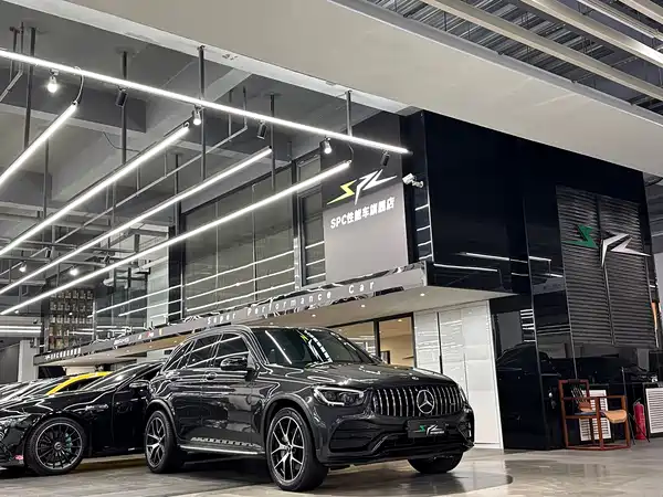 Mercedes-Benz GLC AMG 2020