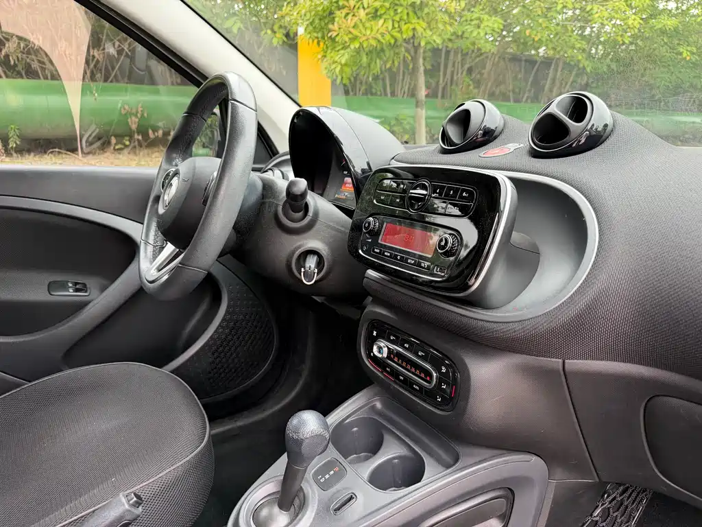smart Forfour 2017 — фото 7