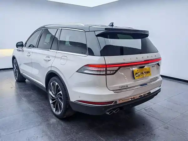 Lincoln Aviator 2021