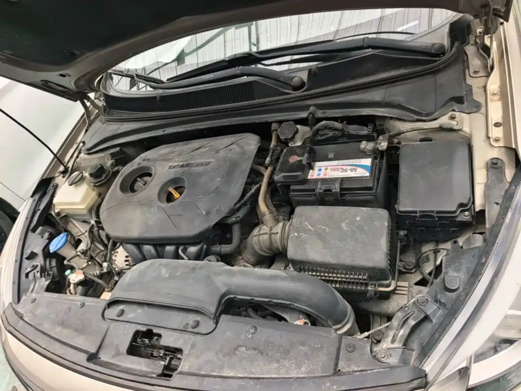 Hyundai Mistra 2015 — фото 20